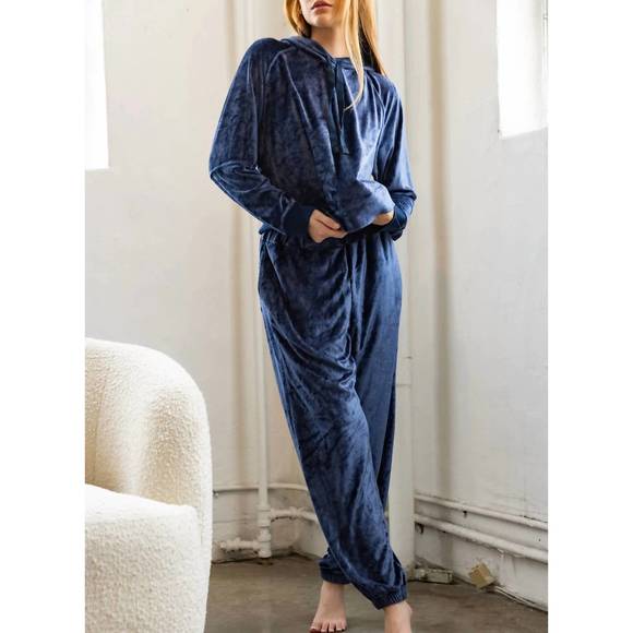 NEW STATESIDE bamboo velour sweatpant in blue - Picture 4 of 6